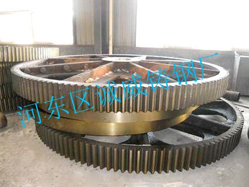 供應(yīng)產(chǎn)品     誠威鑄鋼廠是自主專業(yè)從事齒輪的研發(fā),設(shè)計,生產(chǎn)及銷售