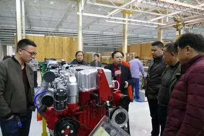 華菱星馬:不單單只是來看看 連云港客戶還現場下單20臺 汽車市場網